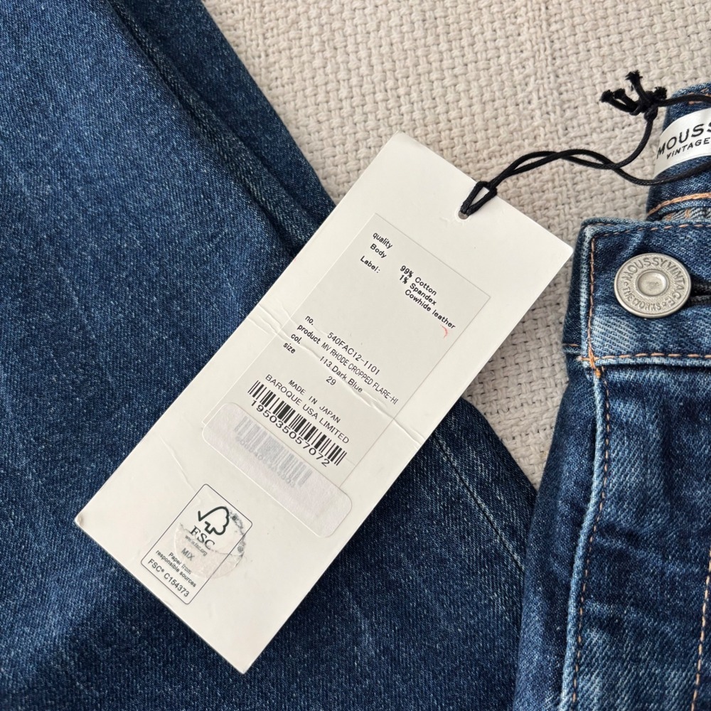 Women's 29 MOUSSY Vintage Rhode Cropped High Rise Flare Jeans Dark Blue NWT - Picture 2 of 7